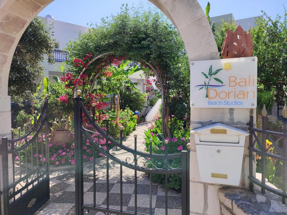 Bali Dorian Apartments エクステリア 写真